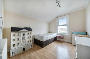 Bedroom 3- click for photo gallery